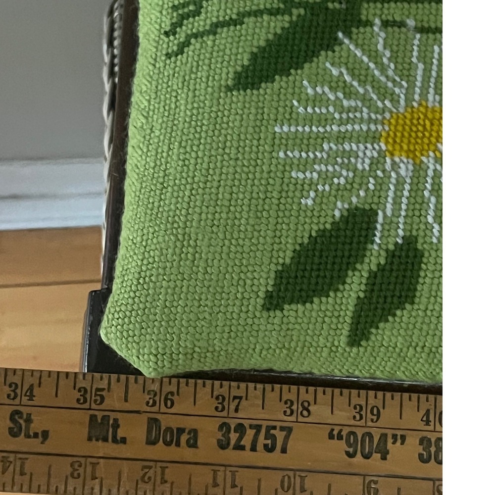 Vintage Needlepoint Footstool Floral Wood Cabriole Legs Queen Anne Green Brown - Picture 10 of 11